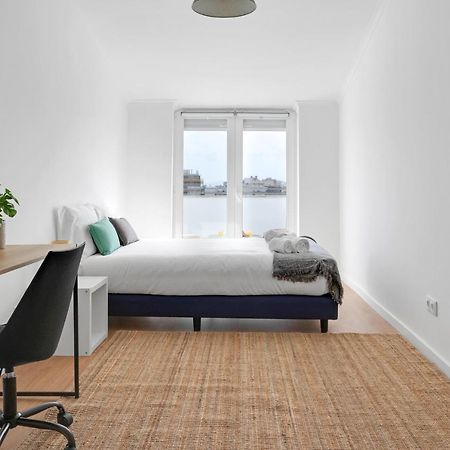 Sunny 2 Bedroom Apartment In Almada - Balconies With River View Экстерьер фото